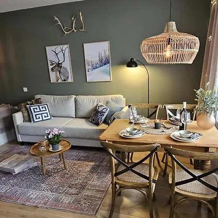 Cozy Studio In Town
